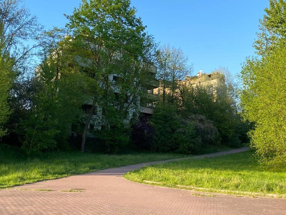 Valley Art House & Parking Bezplatny Podziemny Kielce Bagian luar foto